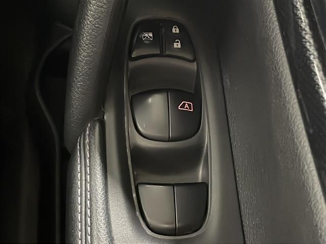 エクストレイル ２０Ｘｔ　エマージェンシーブレーキパッケージ　純正ナビ　アラウンドビューモニター　ブラインドスポットモニター　シートヒーター　電動リア　ＥＴＣ　ＬＥＤヘッドライト　クルーズコントロール　ＤＶＤ　エマージェンシーブレーキ　レーンキープ　フォグランプ（37枚目）