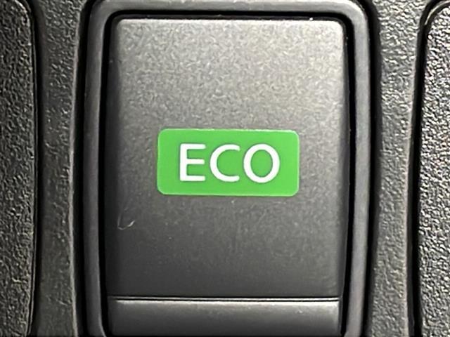 エクストレイル ２０Ｘｔ　エマージェンシーブレーキパッケージ　純正ナビ　アラウンドビューモニター　ブラインドスポットモニター　シートヒーター　電動リア　ＥＴＣ　ＬＥＤヘッドライト　クルーズコントロール　ＤＶＤ　エマージェンシーブレーキ　レーンキープ　フォグランプ（39枚目）