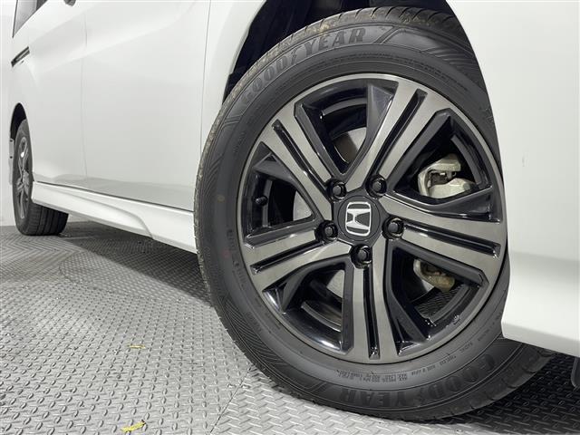 ステップワゴンスパーダ ｅ：ＨＥＶスパーダ　Ｇ・ＥＸ　ホンダセンシング　純正９型ナビ　全周囲カメラ　両側パワースライドドア　シートヒーター　衝突軽減ブレーキ　レーダークルコン　パーキングアシスト　パーキングセンサー　電動パーキングブレーキ　ＥＴＣ２．０　フルセグＴＶ（18枚目）