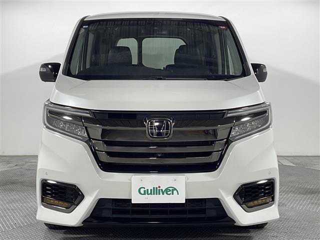 ステップワゴンスパーダ ｅ：ＨＥＶスパーダ　Ｇ・ＥＸ　ホンダセンシング　純正９型ナビ　全周囲カメラ　両側パワースライドドア　シートヒーター　衝突軽減ブレーキ　レーダークルコン　パーキングアシスト　パーキングセンサー　電動パーキングブレーキ　ＥＴＣ２．０　フルセグＴＶ（19枚目）