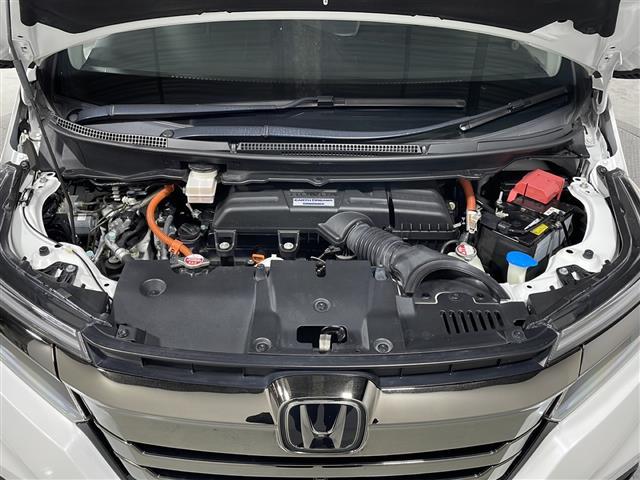 ステップワゴンスパーダ ｅ：ＨＥＶスパーダ　Ｇ・ＥＸ　ホンダセンシング　純正９型ナビ　全周囲カメラ　両側パワースライドドア　シートヒーター　衝突軽減ブレーキ　レーダークルコン　パーキングアシスト　パーキングセンサー　電動パーキングブレーキ　ＥＴＣ２．０　フルセグＴＶ（25枚目）