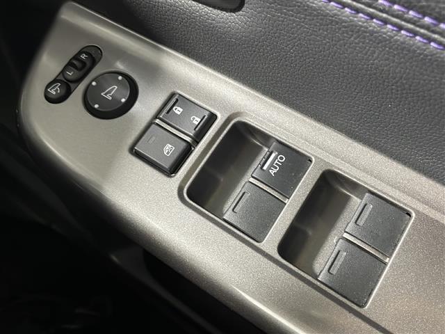 ステップワゴンスパーダ ｅ：ＨＥＶスパーダ　Ｇ・ＥＸ　ホンダセンシング　純正９型ナビ　全周囲カメラ　両側パワースライドドア　シートヒーター　衝突軽減ブレーキ　レーダークルコン　パーキングアシスト　パーキングセンサー　電動パーキングブレーキ　ＥＴＣ２．０　フルセグＴＶ（36枚目）