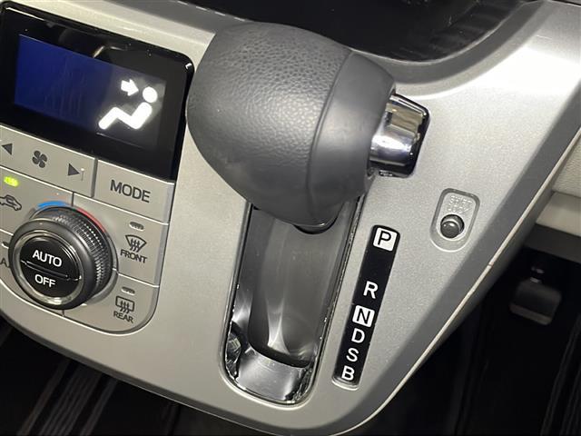 キャスト スタイルＧ　ＶＳ　ＳＡＩＩＩ　社外ナビ　全周囲カメラ　シートヒーター　衝突軽減ブレーキ　オートハイビーム　レーンキープアシスト　誤発進抑制機能　ＬＥＤヘッドランプ　純正１５インチＡＷ　ステアリングスイッチ　フルセグＴＶ　ドラレコ（29枚目）