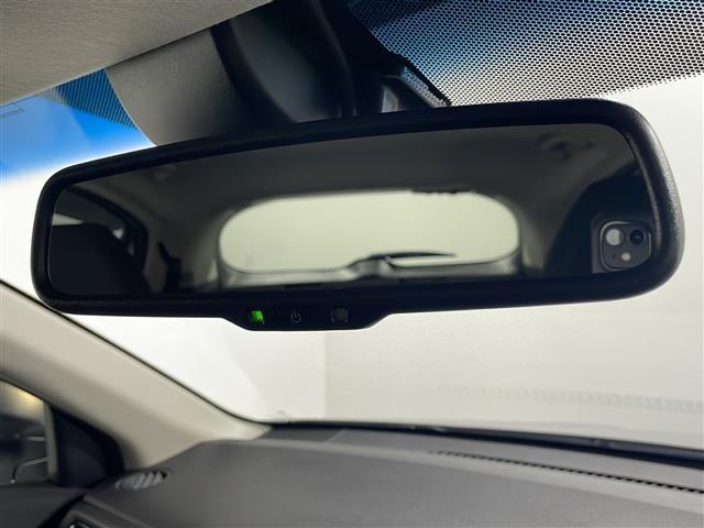 ヴェゼル ハイブリッド　純正ナビ　バックカメラ　レーダークルーズコントロール　パドルシフト　チップアップシート　レーンキープ　　オートライト　衝突軽減システム　ＬＥＤヘッドランプ　フォグランプ　Ｂｌｕｅｔｏｏｔｈ　ＥＴＣ（31枚目）