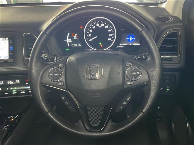 ヴェゼル ハイブリッド　純正ナビ　バックカメラ　レーダークルーズコントロール　パドルシフト　チップアップシート　レーンキープ　　オートライト　衝突軽減システム　ＬＥＤヘッドランプ　フォグランプ　Ｂｌｕｅｔｏｏｔｈ　ＥＴＣ（42枚目）