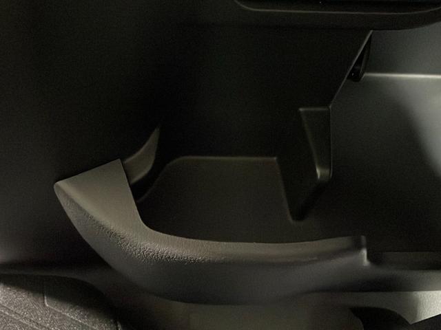 タンク カスタムＧ　純正ナビ　バックカメラ　シートヒーター　両側パワースライドドア　コーナーセンサー　衝突軽減　レーンキープ　オートハイビーム　踏み間違い防止　クルーズコントロール　ＬＥＤヘッドライト　Ｂｌｕｅｔｏｏｔｈ（44枚目）