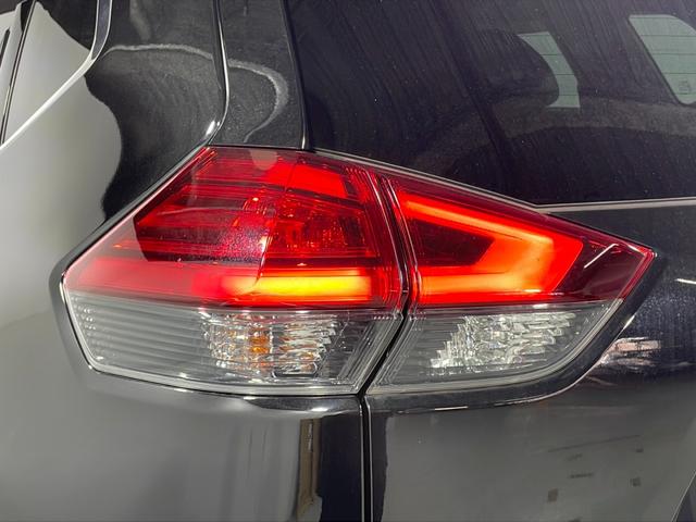 エクストレイル 20Xi 純正9型ナビ アラウンドビューモニター フルセグ シートヒーター レーダークルーズコントロール オートハイビーム パワーシート リモコンオートバックドア 衝突軽減ブレーキ ブラインドスポットモニター(74枚目)