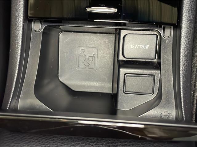 ハリアー プレミアム ALPINE9型ナビ バックカメラ レーダークルーズコントロール フルセグTV パワーシート パワーバックドア オートハイビーム レーンキープアシスト 衝突軽減 コーナーセンサー ドラレコ ETC(47枚目)