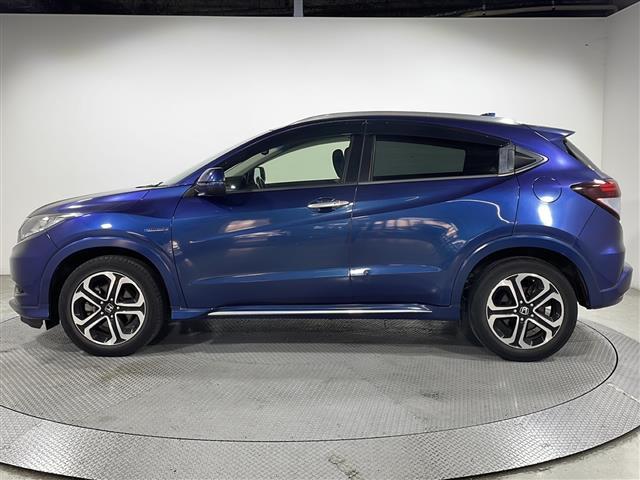 ヴェゼル ハイブリッドＺ・ホンダセンシング　禁煙　純正８型ナビ　バックカメラ　シートヒーター　衝突軽減ブレーキ　レーダークルコン　レーンキープアシスト　誤発進抑制機能　ＬＥＤヘッドランプ　オートライト　フルセグＴＶ　純正１７インチＡＷ　ＥＴＣ（21枚目）