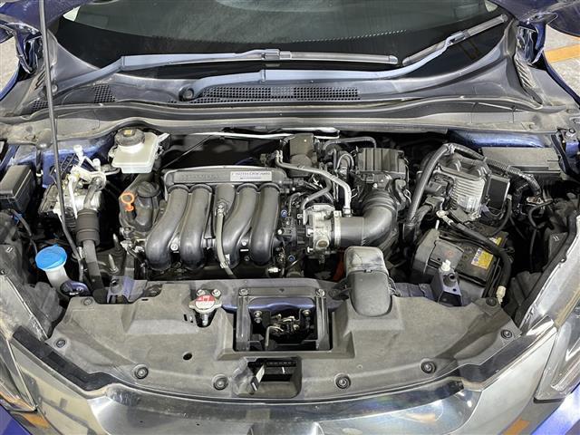 ヴェゼル ハイブリッドＺ・ホンダセンシング　禁煙　純正８型ナビ　バックカメラ　シートヒーター　衝突軽減ブレーキ　レーダークルコン　レーンキープアシスト　誤発進抑制機能　ＬＥＤヘッドランプ　オートライト　フルセグＴＶ　純正１７インチＡＷ　ＥＴＣ（26枚目）