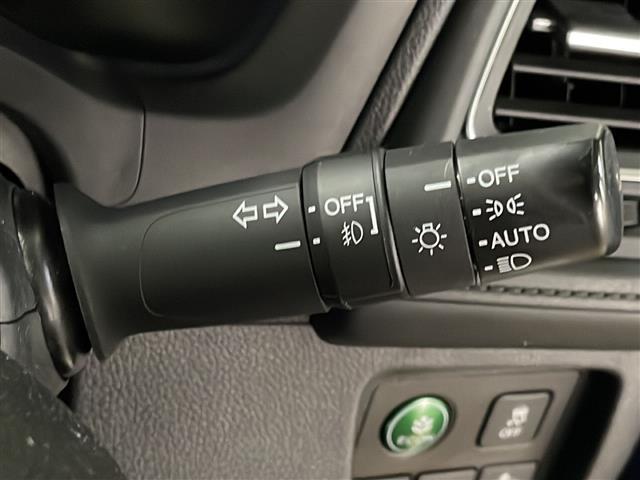 ヴェゼル ハイブリッドＺ・ホンダセンシング　禁煙　純正８型ナビ　バックカメラ　シートヒーター　衝突軽減ブレーキ　レーダークルコン　レーンキープアシスト　誤発進抑制機能　ＬＥＤヘッドランプ　オートライト　フルセグＴＶ　純正１７インチＡＷ　ＥＴＣ（38枚目）