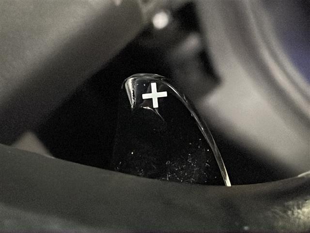 ヴェゼル ハイブリッドＺ・ホンダセンシング　禁煙　純正８型ナビ　バックカメラ　シートヒーター　衝突軽減ブレーキ　レーダークルコン　レーンキープアシスト　誤発進抑制機能　ＬＥＤヘッドランプ　オートライト　フルセグＴＶ　純正１７インチＡＷ　ＥＴＣ（39枚目）