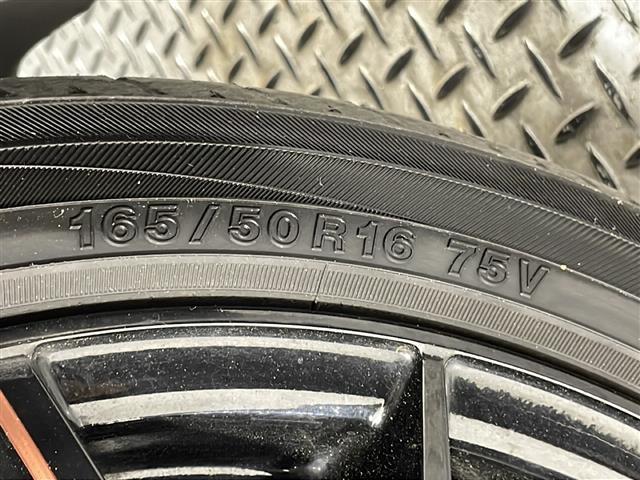 N-BOXカスタム G・Lターボホンダセンシング 純正8型ナビ バックカメラ 両側パワースライドドア 前後ドラレコ ETC レーダークルーズコントロール パドルシフト カロッツェリアスピーカー オートハイビーム LEDヘッドライト フォグ フルセグ(2枚目)