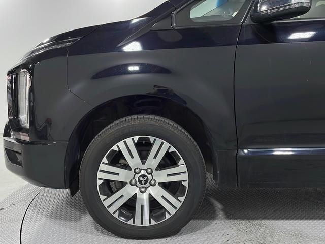 デリカＤ：５ Ｐ　１０型ナビ　全周囲カメラ　パワーバックドア　両側パワースライドドア　レーダークルコン　衝突軽減ブレーキ　パワーシート　シートヒーター　ステアリングヒーター　ブラインドスポットモニター　オートハイビーム（68枚目）