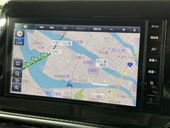 【純正９型ナビ】専用設計で車内の雰囲気にマッチ！ナビ利用時のマップ表示は見やすく、いつものドライブがグッと楽しくなります！ 4