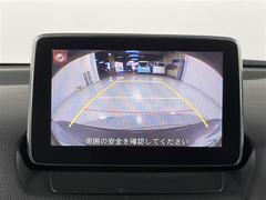 【バックモニター】後ろのカメラの映像をモニターに映し出すことができます！後方の見えない死角や、障害物との距離感をしっかり確認することができます！駐車が苦手な方におすすめです。 5