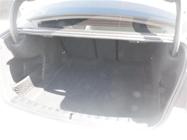 3シリーズ 320d xDrive Mスポーツ ハイラインPKG インテリジェントセーフティ LDW LCW ACC純正HDDナビ社外TVチュー ナー バックカメラ PDC 黒革シートパワーシート シートヒーター ヘッドアップD LEDライト(24枚目)