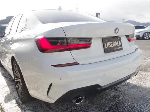 3シリーズ 320d xDrive Mスポーツ ハイラインPKG インテリジェントセーフティ LDW LCW ACC純正HDDナビ社外TVチュー ナー バックカメラ PDC 黒革シートパワーシート シートヒーター ヘッドアップD LEDライト(28枚目)