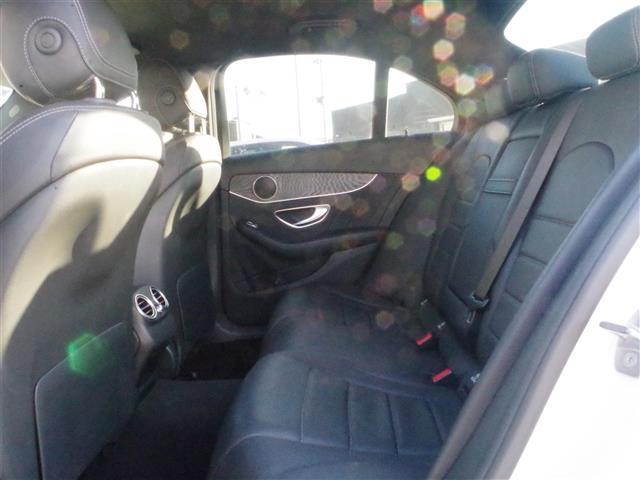 Cクラス C200 4マチックアバンギャルド AMGライン アクティブブレーキアシストレーンチェンジアシストブラインドスポットアテンションアシスト純正HDDナビフルセグTVバックカメラDSRC黒革シートパワーシートシートヒーターエアサスマルチビームLED(21枚目)