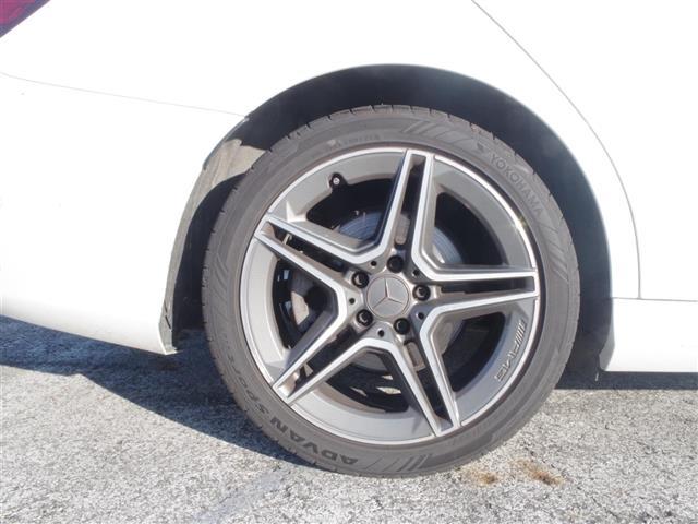 Cクラス C200 4マチックアバンギャルド AMGライン アクティブブレーキアシストレーンチェンジアシストブラインドスポットアテンションアシスト純正HDDナビフルセグTVバックカメラDSRC黒革シートパワーシートシートヒーターエアサスマルチビームLED(29枚目)