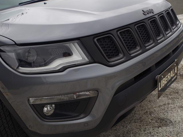 ジープ・コンパス トレイルホーク 純正メモリナビ 社外DVD DSRC ACC LKA BSM バックカメラ PDC 前後ドラレコ キセノンライト アクティブパークセンス(15枚目)