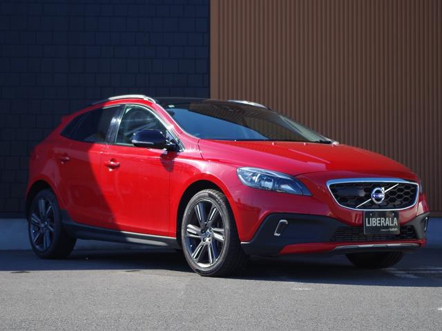 Ｖ４０ クロスカントリー　Ｔ３　アン　ミカセレクション　５０台限定車　ブラックレザーシートカバー　アダプティブクルーズコントロール　　サンルーフ　ブラインドスポットインフォメーション　バックカメラ　ＥＴＣ（31枚目）