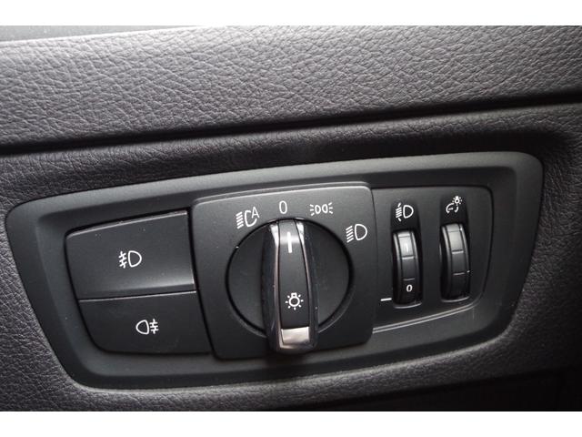 １シリーズ １１８ｄ　ファッショニスタ　特別仕様車　オイスターレザーシート　アダプティブクルーズコントロール　インテリジェントセーフティ　パークディスタンスコントロール　コンフォートアクセス　バックカメラ　純正ナビ　ドラレコ　ＥＴＣ（17枚目）