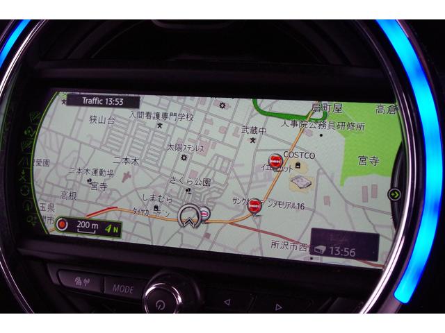 ＭＩＮＩ ワン　バックカメラ　パークディスタンスＣ　Ｂｌｕｅｔｏｏｔｈ　ワンセグ　ｉＤｒｉｖｅナビ　ＥＴＣ　オートライト　社外１６インチＡＷ　フロントフォグ　アイドリングストップ　横滑り防止装置　ＭＴモード付（9枚目）