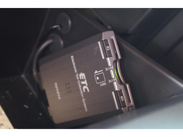 ８６ ＧＴ　２万キロ代　バックカメラ　純正ナビ（ＮＨＺＡ－Ｗ６１Ｇ）　ＥＴＣ　ＴＶ　Ｂｌｕｅｔｏｏｔｈ　ＭＴモード付　ＨＩＤヘッドライト　ＣＤ／ＤＶＤ再生可　純正１７インチアルミホイール　スマートキー（20枚目）