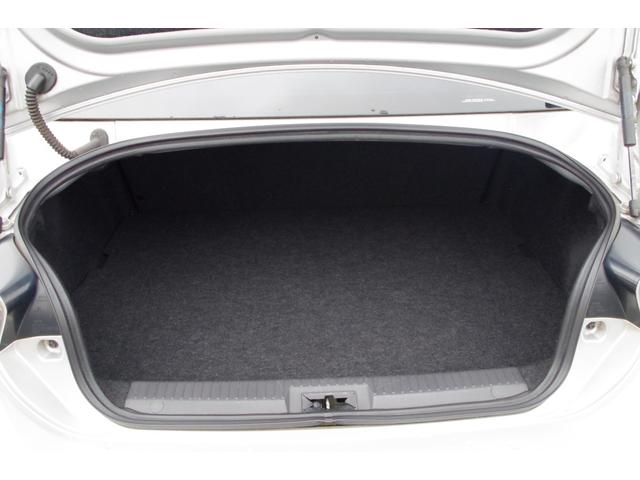 ８６ ＧＴ　２万キロ代　バックカメラ　純正ナビ（ＮＨＺＡ－Ｗ６１Ｇ）　ＥＴＣ　ＴＶ　Ｂｌｕｅｔｏｏｔｈ　ＭＴモード付　ＨＩＤヘッドライト　ＣＤ／ＤＶＤ再生可　純正１７インチアルミホイール　スマートキー（31枚目）