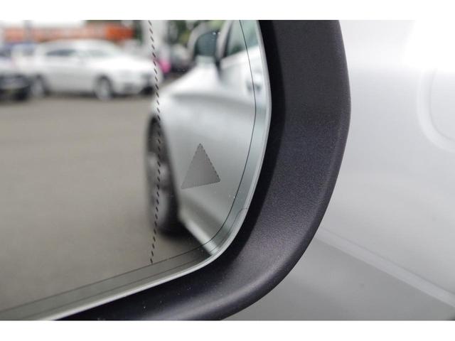 Ｃクラス Ｃ１８０　ローレウスエディション　ブラックレザーシート　アダプティブクルーズコントロール　レーダーセーフティパッケージ　パークセンサー　ブラインドスポットモニター　バックカメラ　純正ナビ　ドラレコ　ＥＴＣ　フルセグＴＶ　シートヒーター（19枚目）