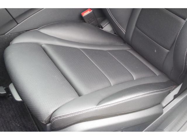 Ｃクラス Ｃ１８０　ローレウスエディション　ブラックレザーシート　アダプティブクルーズコントロール　レーダーセーフティパッケージ　パークセンサー　ブラインドスポットモニター　バックカメラ　純正ナビ　ドラレコ　ＥＴＣ　フルセグＴＶ　シートヒーター（26枚目）