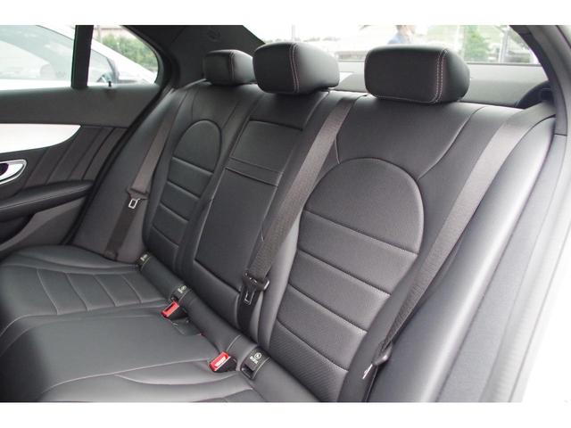 Ｃクラス Ｃ１８０　ローレウスエディション　ブラックレザーシート　アダプティブクルーズコントロール　レーダーセーフティパッケージ　パークセンサー　ブラインドスポットモニター　バックカメラ　純正ナビ　ドラレコ　ＥＴＣ　フルセグＴＶ　シートヒーター（29枚目）