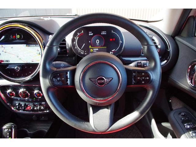 MINI クーパーD クラブマン レッドレザー調カバー アダプティブクルーズコントロール インテリジェントセーフティ ペッパーパッケージ パークディスタンコントロール コンフォートアクセス バックカメラ iDriveナビ ETC(5枚目)