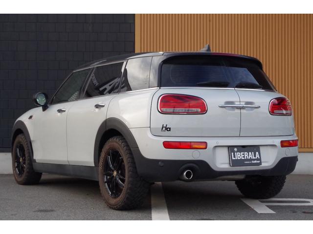 MINI クーパーD クラブマン レッドレザー調カバー アダプティブクルーズコントロール インテリジェントセーフティ ペッパーパッケージ パークディスタンコントロール コンフォートアクセス バックカメラ iDriveナビ ETC(35枚目)