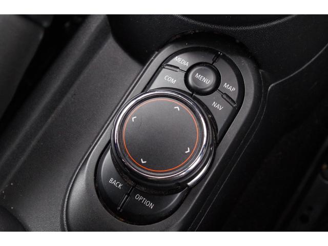 ＭＩＮＩ クーパー　アダプティブクルーズコントロール　インテリジェントセーフティ　ペッパーパッケージ　ヘッドアップディスプレイ　パークディスタンスコントロール　バックカメラ　純正ナビ　ドラレコ　ＥＴＣ　ＬＥＤヘッドライト（15枚目）