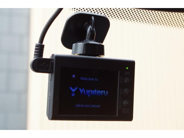 ＭＩＮＩ クーパー　アダプティブクルーズコントロール　インテリジェントセーフティ　ペッパーパッケージ　ヘッドアップディスプレイ　パークディスタンスコントロール　バックカメラ　純正ナビ　ドラレコ　ＥＴＣ　ＬＥＤヘッドライト（17枚目）