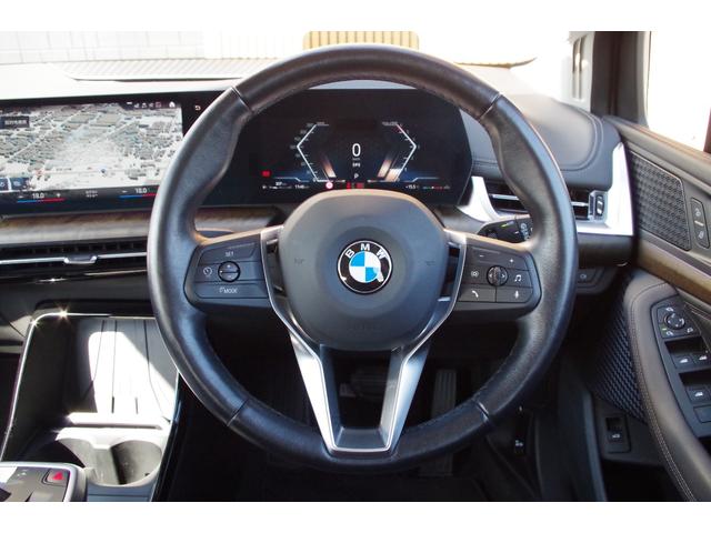 ２シリーズ ２１８ｄアクティブツアラー　エクスクルーシブ　ブラックレザーシート　ＡＣＣ　インテリジェントＳＦ　ＨＵＤ　ＣａｒＰｌａｙ　ＰＤＣ　ブラインドスポットモニター　コンフォートアクセス　全周囲カメラ　純正ナビ　ＥＴＣ　シートヒーター　ワイヤレス充電（6枚目）