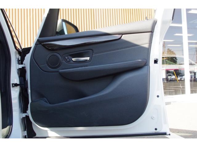 2シリーズ 218dアクティブツアラー ラグジュアリー ブラックレザーシート インテリジェントセーフティ コンフォートパッケージ パークディスタンスコントロール バックカメラ iDriveナビ ドラレコ ETC シートヒーター シートポジションメモリー機能(23枚目)