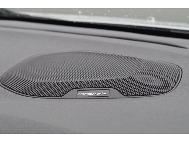 V40 D4 インスクリプション ブラックレザーシート アダプティブクルーズコントロール インテリセーフ harman/kardon パークセンサー ブラインドスポットモニター バックカメラ 純正ナビ ドラレコ ETC シートHI(8枚目)