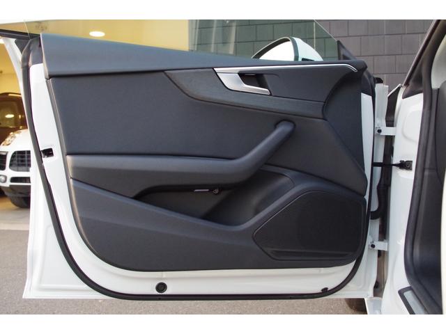 Ａ５スポーツバック ４０ＴＦＳＩスポーツ　１オーナー　黒革シート　ＡＣＣ　ラグジュアリーＰＫＧ　アシスタンスＰＫＧ　マトリクスＬＥＤ　バーチャルコックピット　ＣａｒＰｌａｙ　ＢＳＭ　全周囲カメラ　純正ナビ　ドラレコ　ＥＴＣ　フルセグＴＶ（33枚目）