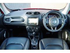 �̣ɣ£ţң��̣��ϡ�͢�������Ӥο����ʥ����������Ƥ��륤��ݡ��ȡ����쥯�ȡ��֥��ɤǤ��������ʡ��ͤȤʤ���������ޤ���ľ�ܴ����봶�������ˤ��������ɤΰ���Ȥνв񤤤򥳡��ǥ��͡��Ȥ������ޤ��� 4