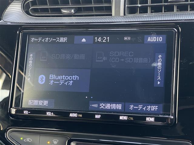 アクア G GRスポーツ・17インチパッケージ GR本革巻きステアリング GRボディーストライプ 純正SDナビ フルセグTV Bluetooth バックカメラ シートヒーター クルーズコントロール ETC Aライト Aハイビーム LKA(12枚目)