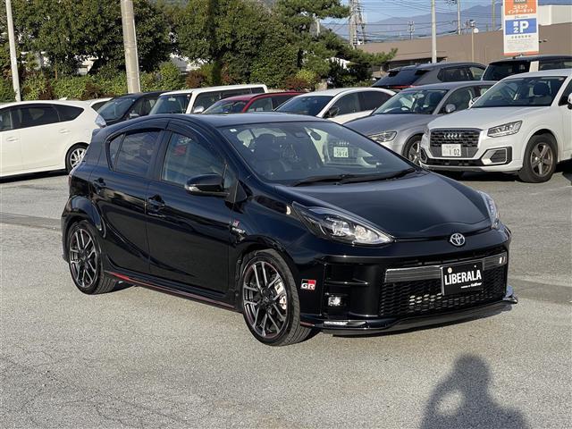 アクア G GRスポーツ・17インチパッケージ GR本革巻きステアリング GRボディーストライプ 純正SDナビ フルセグTV Bluetooth バックカメラ シートヒーター クルーズコントロール ETC Aライト Aハイビーム LKA(32枚目)