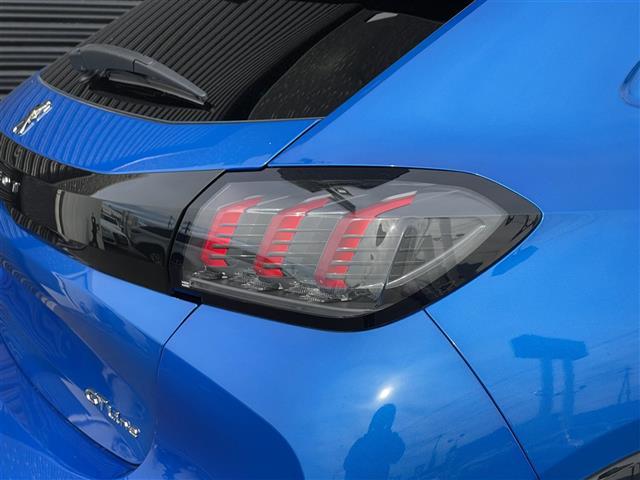 208 GTライン 純正ディスプレイオーディ AppleCarPlay AndoroidoAuto アルカンターラ ブラインドスポットモニター 全方位カメラ クルーズコントロール ETC Aライト レーンキープアシスト(40枚目)