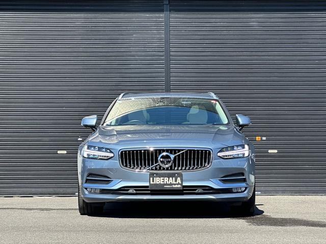 Ｖ９０ Ｄ４　インスクリプション　ベージュ革　パノラマＳＲ　ｈａｒｍａｎ／ｋａｒｄｏｎ　ＡＣＣ　純正ＨＤＤナビ　全方位Ｃ　Ｃａｒｐｌａｙ　ＣｉｔｙＳａｆｅｔｙ　ＬＫＡ　ＬＣＭＡ　全席シートヒーター　ベンチレーション　パワーテールゲート（36枚目）