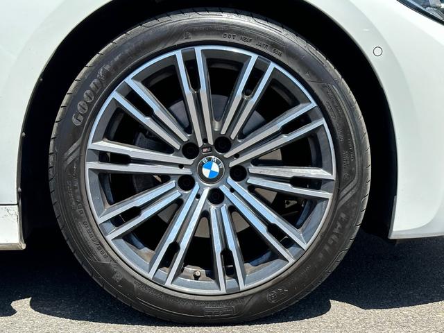 ３シリーズ ３２０ｄ　ｘＤｒｉｖｅ　Ｍスポーツ　コンフォートＰＫＧ　ＡＣＣ　純正ＨＤＤナビ　社外フルセグ　Ｂカメラ　黒ハーフレザー　インテリジェントＳ　ＬＤＷ　ＬＣＷ　前席シートヒーター　パワーバックドア　ＬＥＤヘッドライト　オートＨＢ（46枚目）