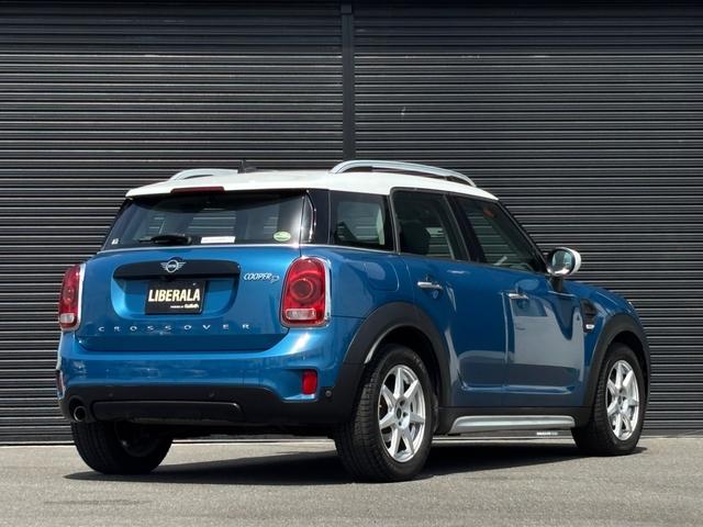 ＭＩＮＩ クーパーＤ　クロスオーバー　インテリジェントＳ　ペッパーＰ　純正ＨＤＤナビ　ＡＣＣ　衝突軽減Ｂ　アンビエントライト　Ｂカメラ　コンフォートＡ　オートライト　ＬＥＤヘッドライト　電動リアゲート　前後コーナーＣ　ＥＴＣ２．０（40枚目）