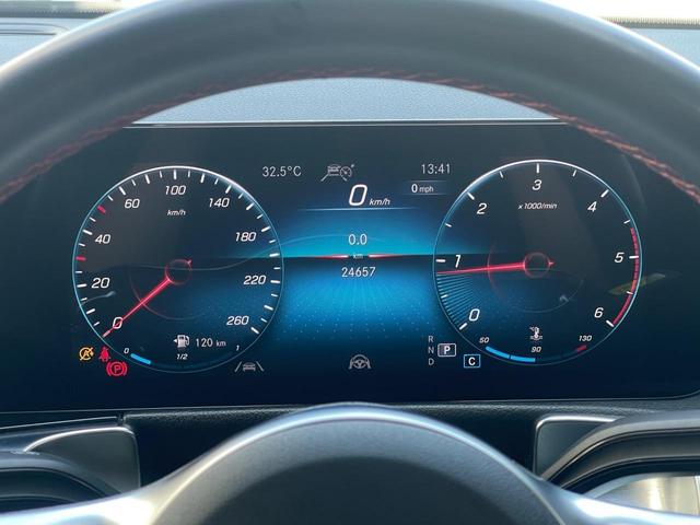 ＧＬＢ ＧＬＢ２００ｄ　ＡＭＧライン　法人ワンオーナー　レーダーセーフティＰＫＧ　　ＡＣＣ　ＬＫＡ　ＢＳＡ　パノラミックスライディングルーフ　３６０°カメラ　ワイヤレスチャージ　パドルシフト　電動テールゲート　ＬＥＤヘッドライト　ＥＴＣ（7枚目）
