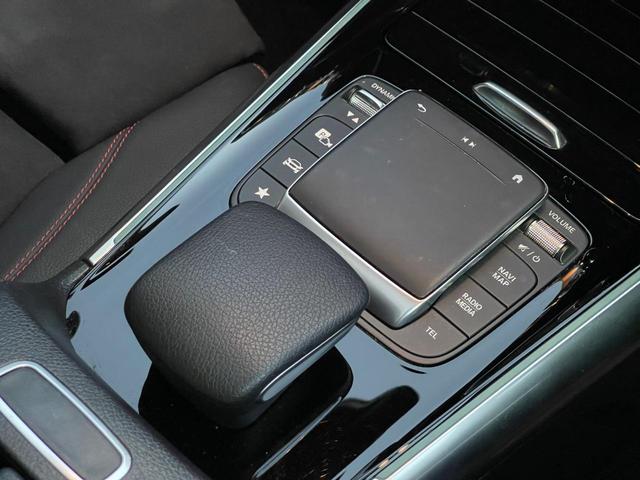 ＧＬＡクラス ＧＬＡ２００ｄ　４マチック　ＡＭＧライン　Ｐサンルーフ　ナビＰＫＧ　アドバンスドＰ　純正メモリナビ　全周囲Ｃ　フルセグ　ＢＴ　アンビエントＬ　黒半革　シートヒーター　パワーシート　マルチＢＬＥＤ　Ａハイビーム　電動リアゲート　スペアＫ　保証書（22枚目）